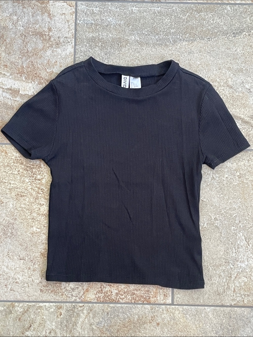 H&M Divided Black Ribbed Basic Top